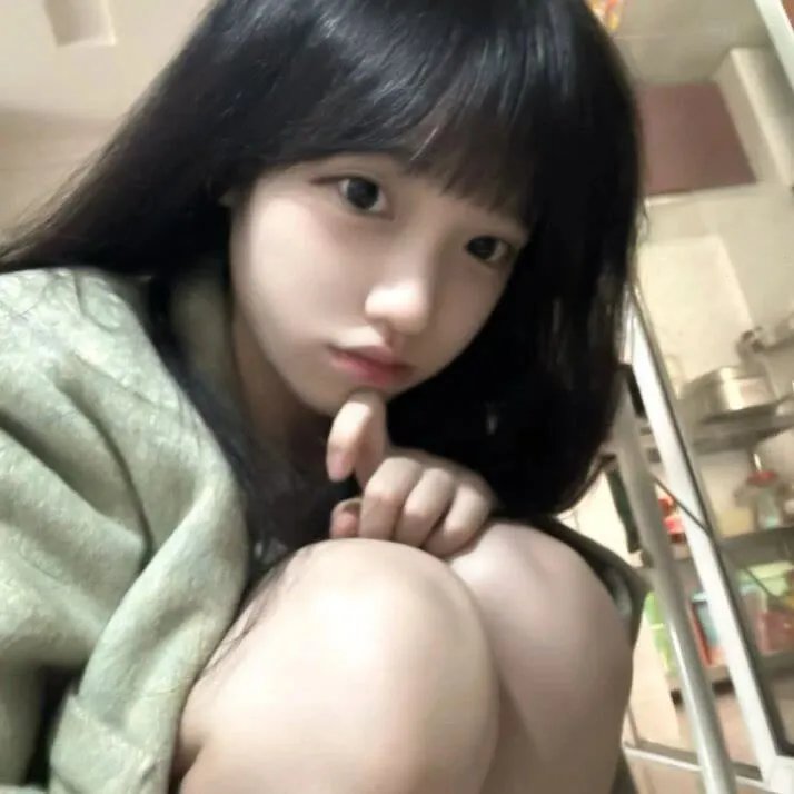 香闺春暖